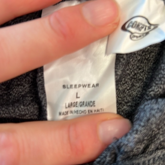 Men’s large NDSU sleep shorts new without tags - Picture 3 of 3